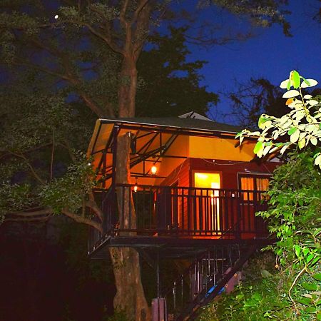 גווהטי Brahmaputra Jungle Resort מראה חיצוני תמונה