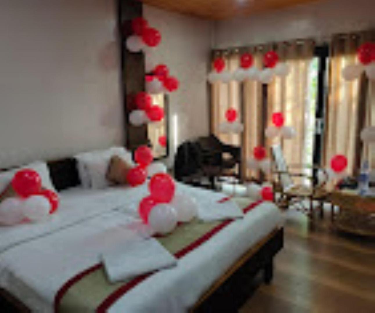 גווהטי Brahmaputra Jungle Resort מראה חיצוני תמונה