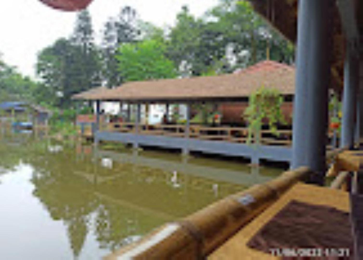גווהטי Brahmaputra Jungle Resort מראה חיצוני תמונה