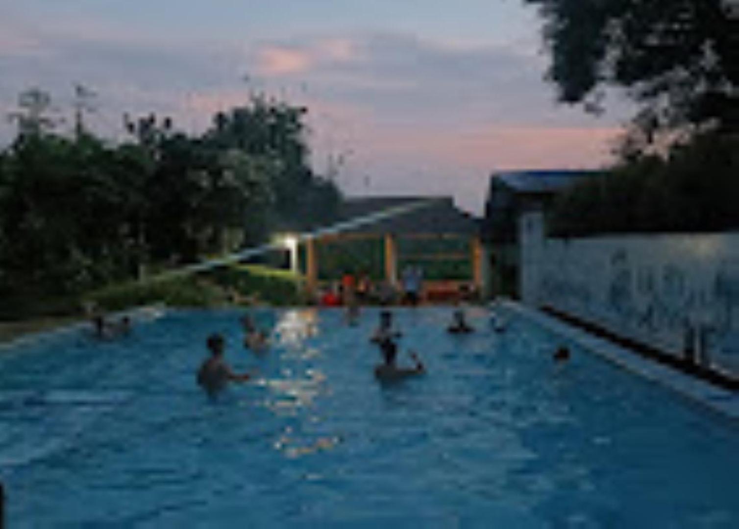 גווהטי Brahmaputra Jungle Resort מראה חיצוני תמונה